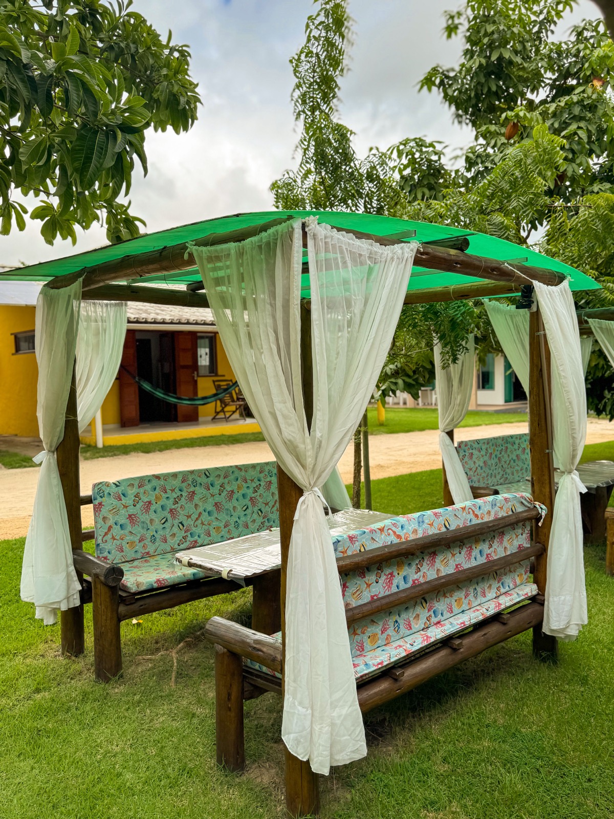 Jardim da Pousada Vila Guaiamum